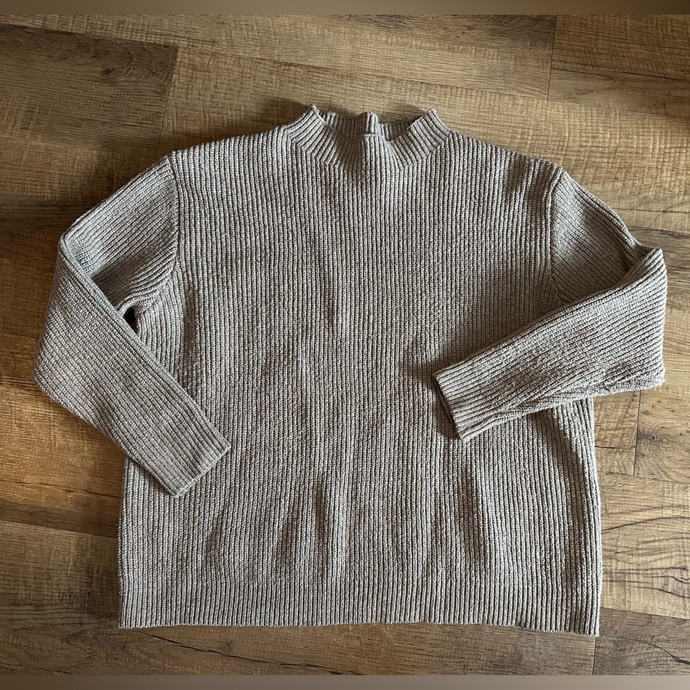 Mock neck Sweater
